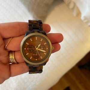 Michael kors tortiseshell watch
